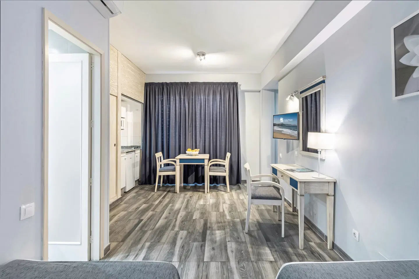Apartamentos Colón Playa ROOM_EXAMPLE