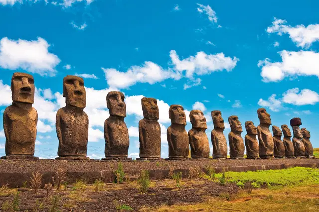 Auf den Spuren der Rapa Nui SPORTS_AND_LEISURE