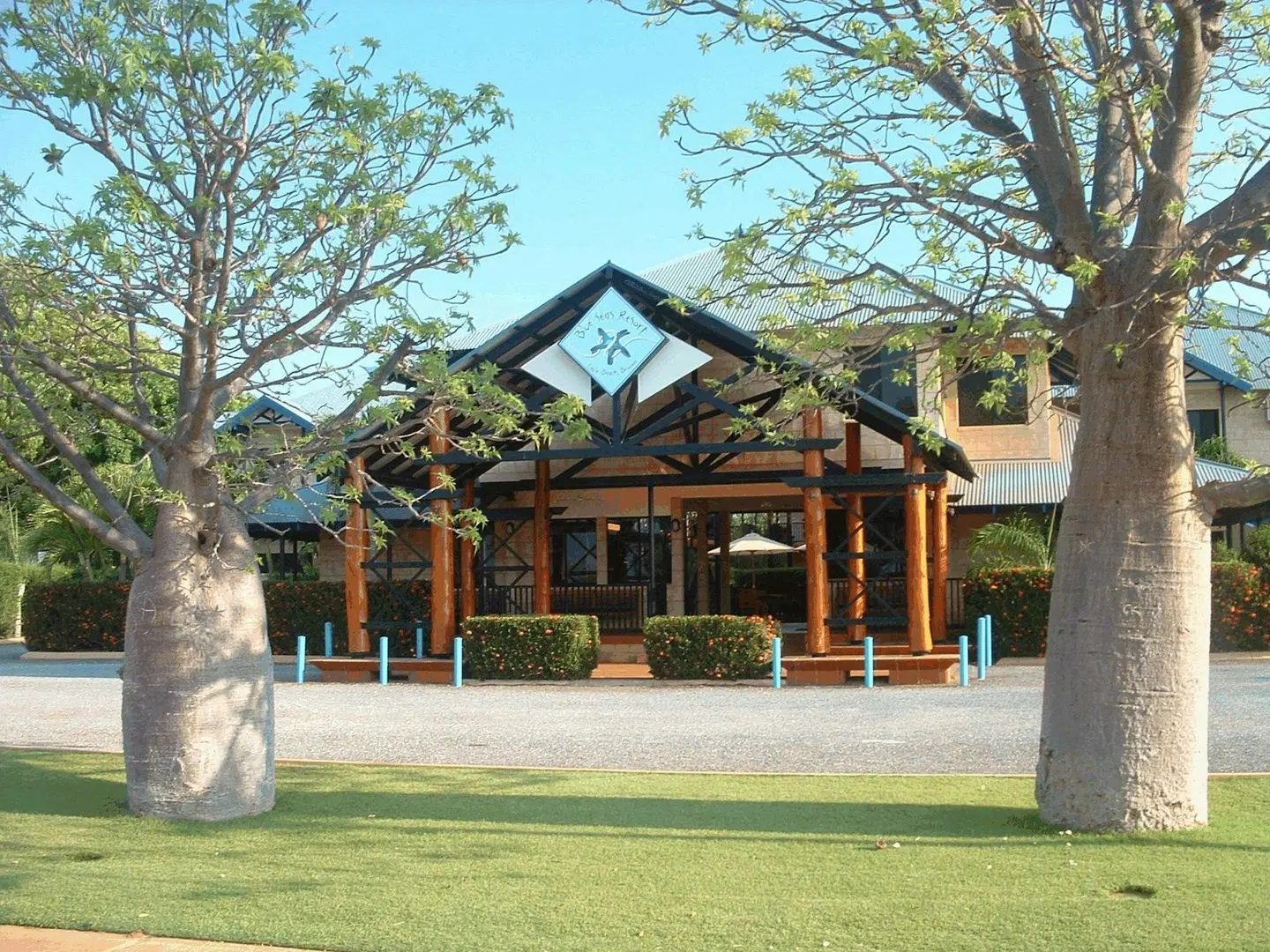 Blue Seas Resort EXTERIOR