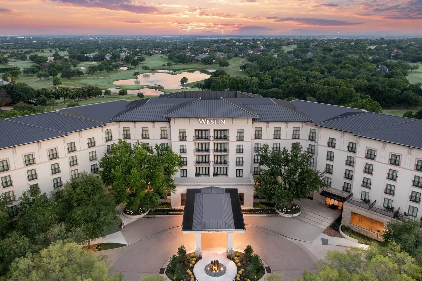 The Westin Stonebriar Hotel & Golf Club EXTERIOR