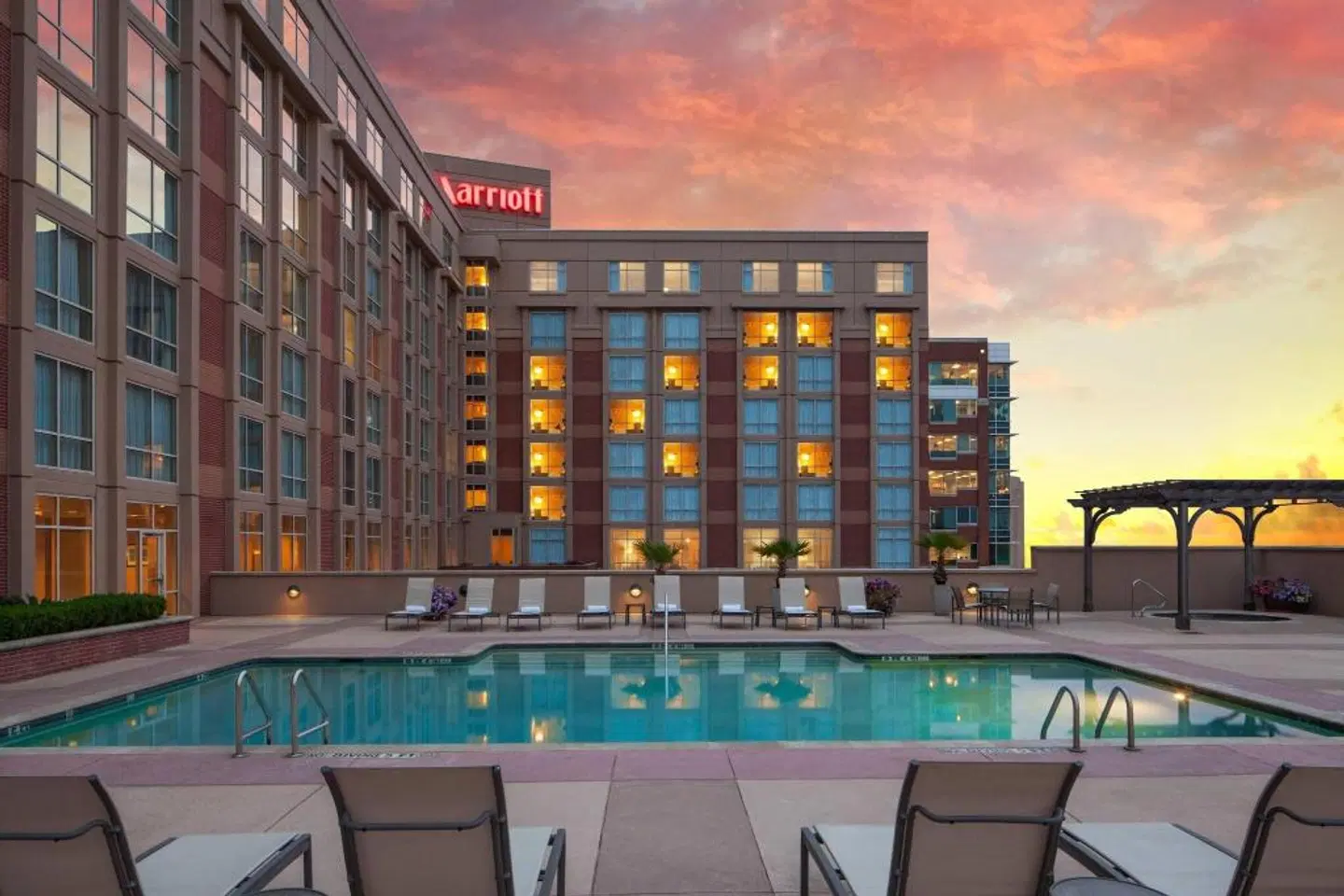 Houston Marriott Sugar Land OUTDOOR_POOL