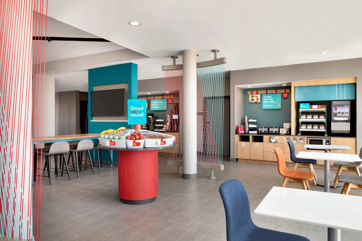 avid Hotel Fort Worth Downtown by IHG Bar