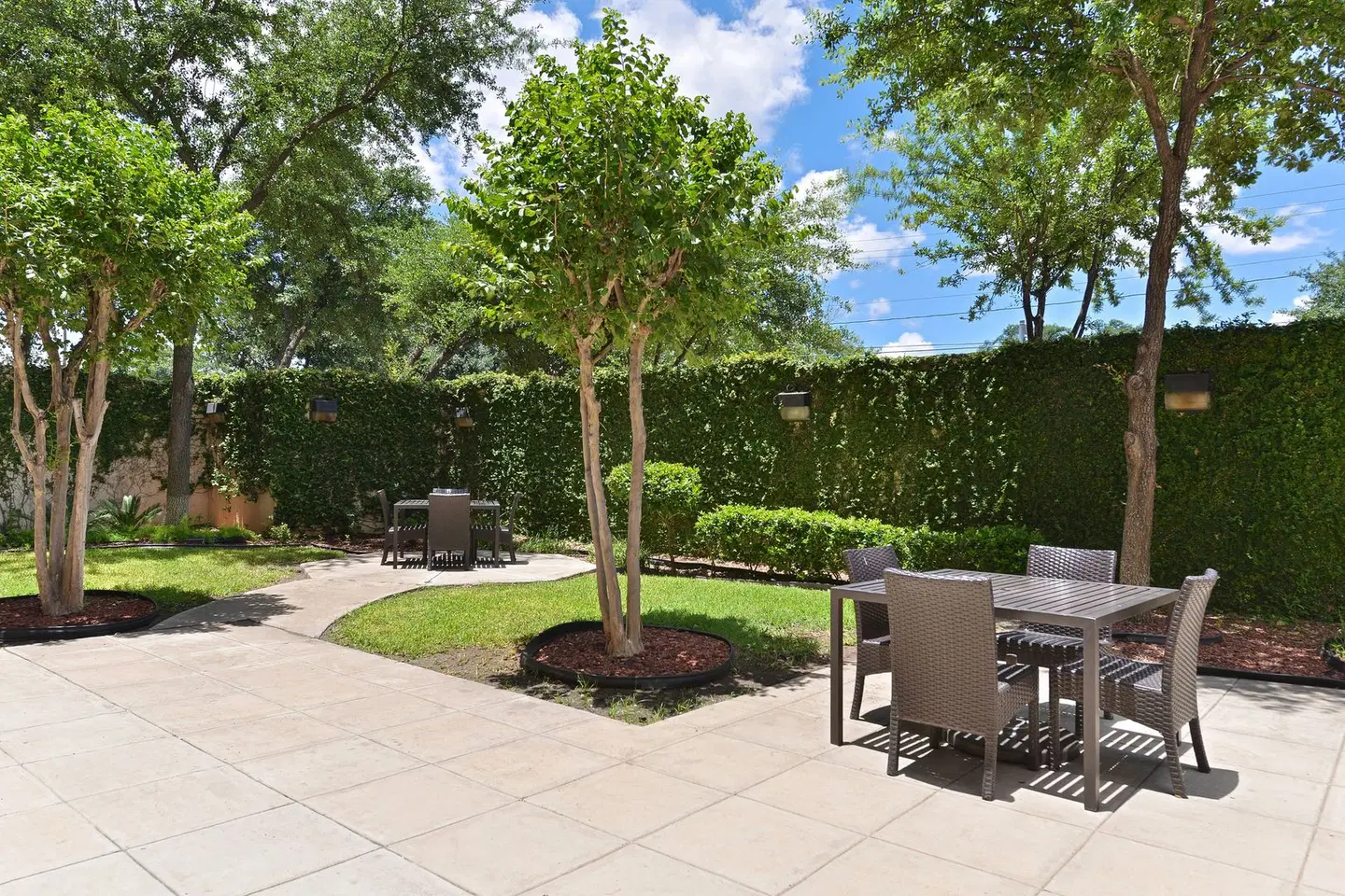 Courtyard by Marriott Laredo Garten