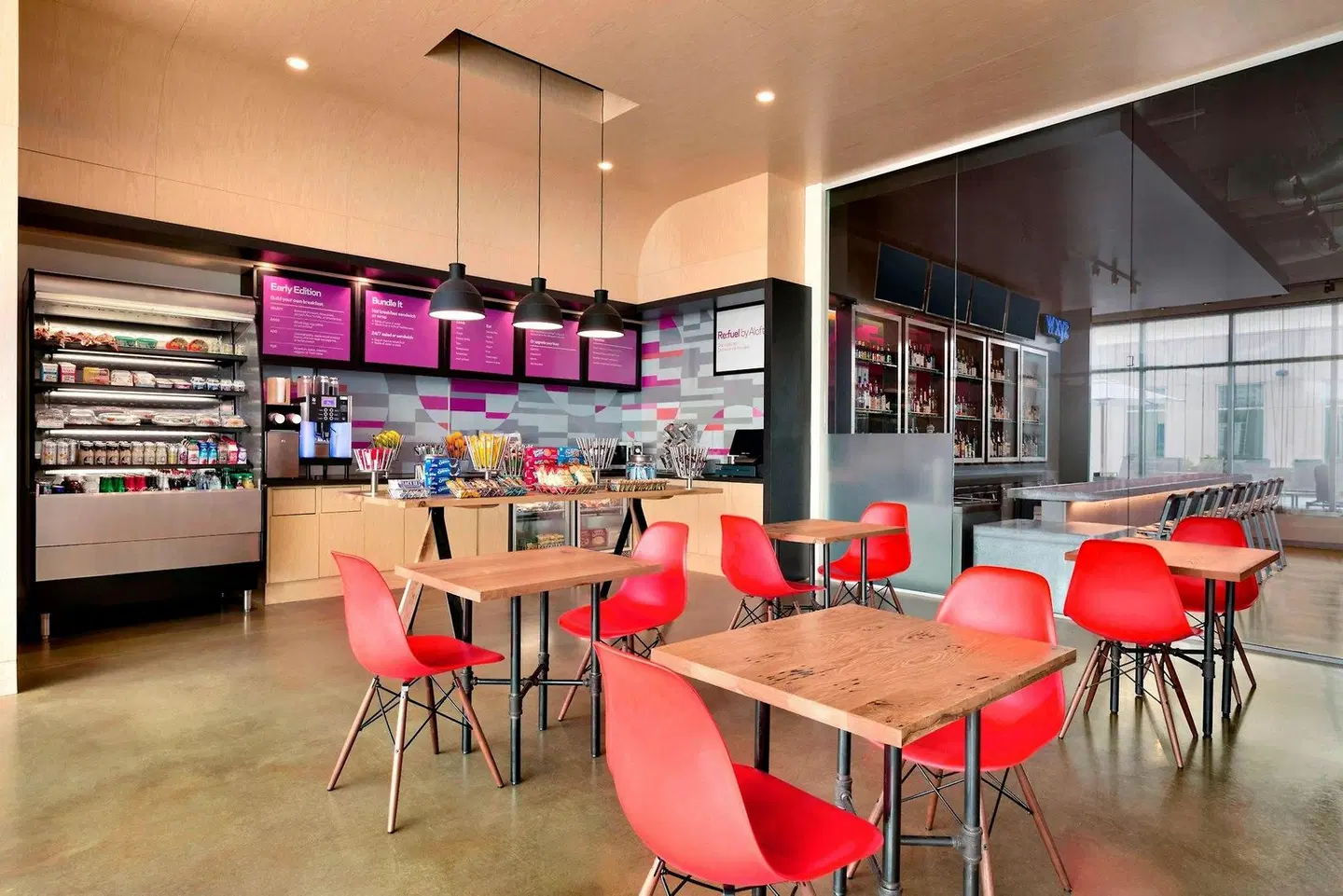 Aloft by Marriott Dallas Love Field Bar
