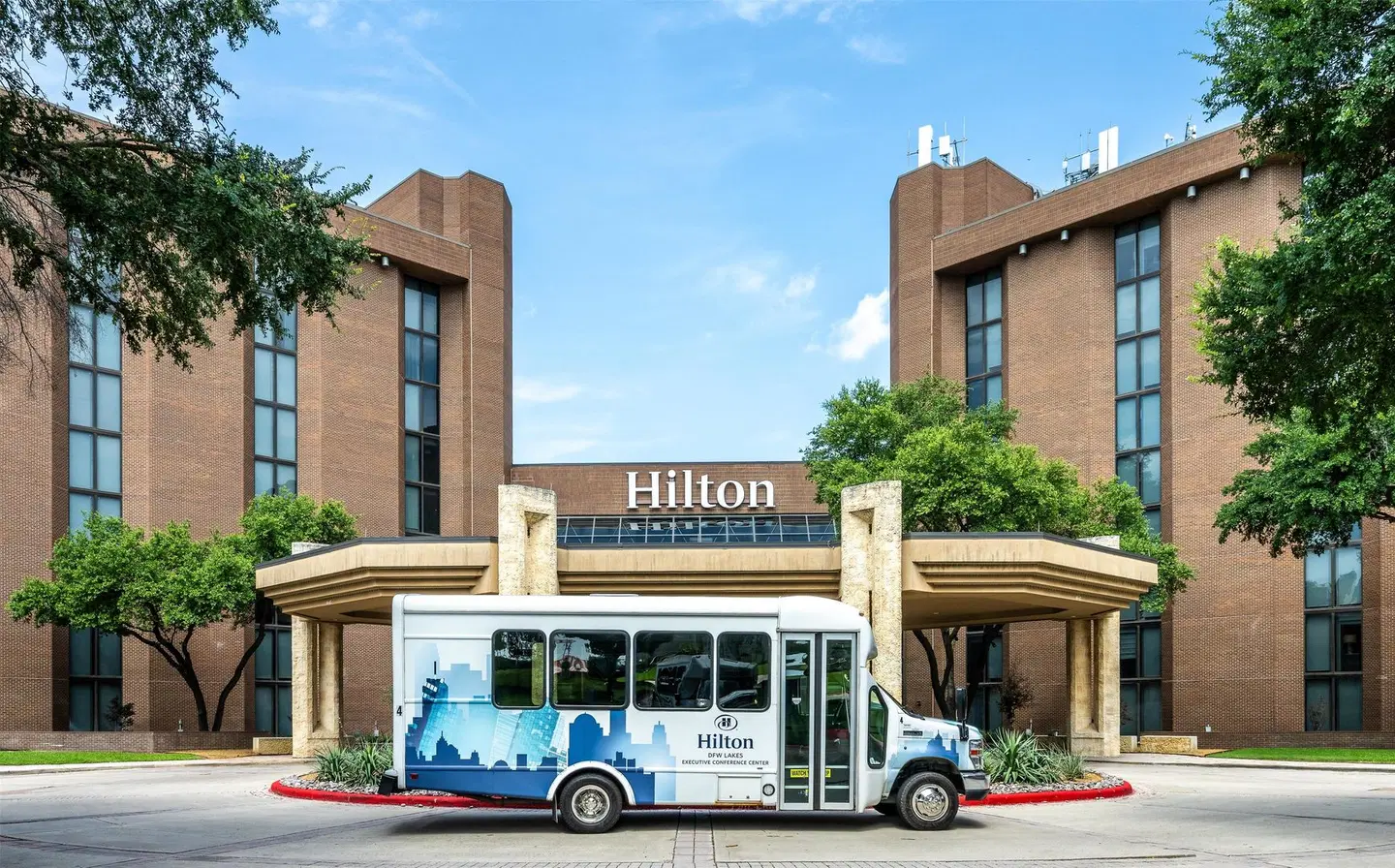 Hilton DFW Lakes Executive Conference Center EXTERIOR