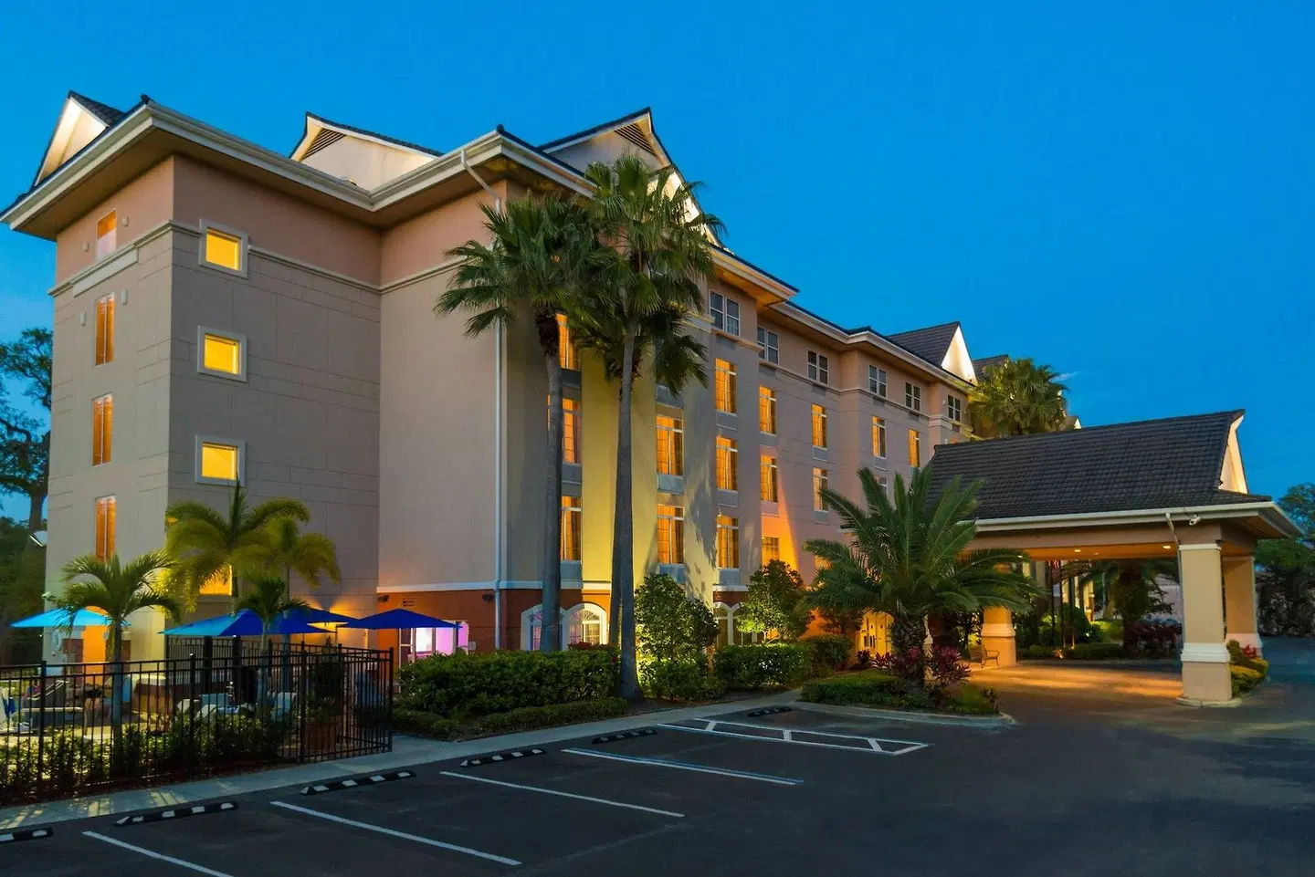 Fairfield by Marriott Inn & Suites Clearwater EXTERIOR