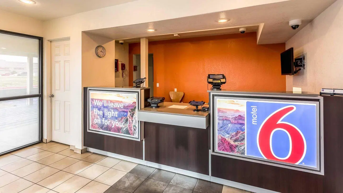 Motel 6 El Paso, TX - East LOUNGE_LOBBY