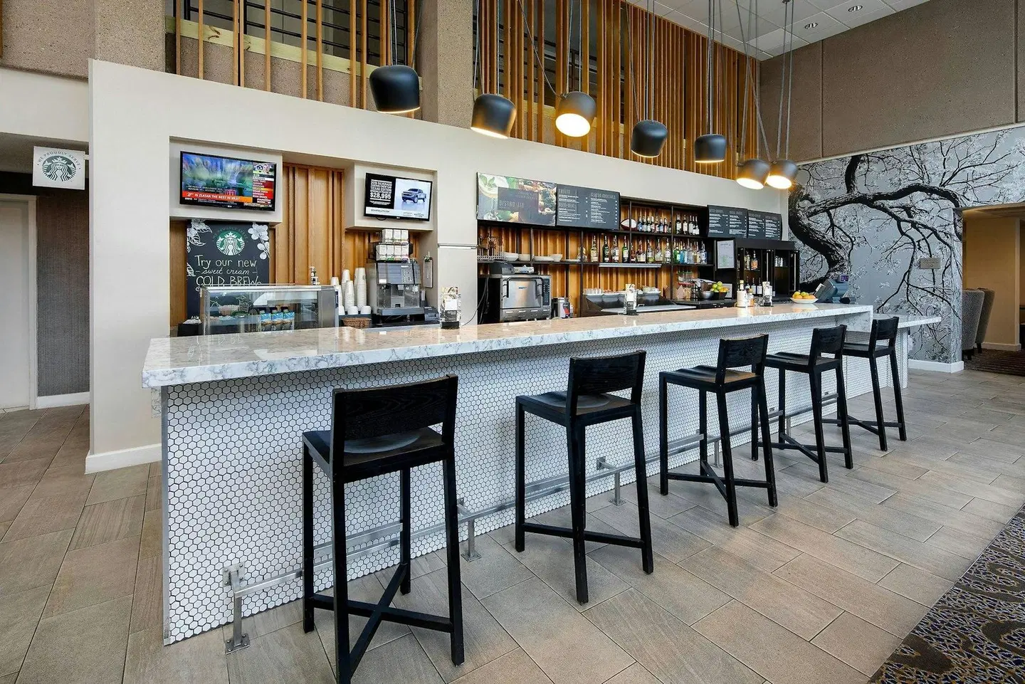 Courtyard by Marriott Austin-University Area Bar