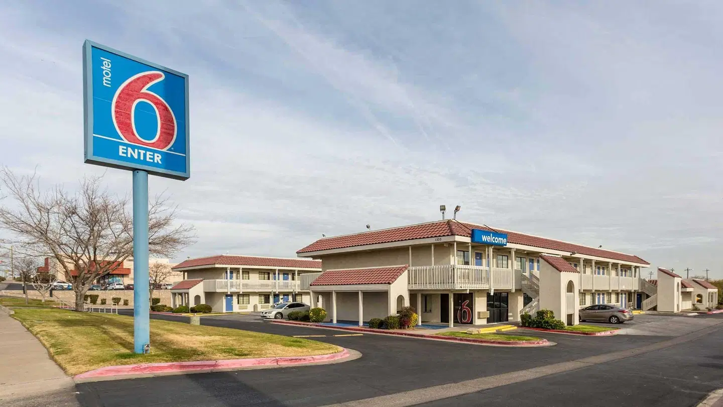 Motel 6 El Paso, TX - East EXTERIOR