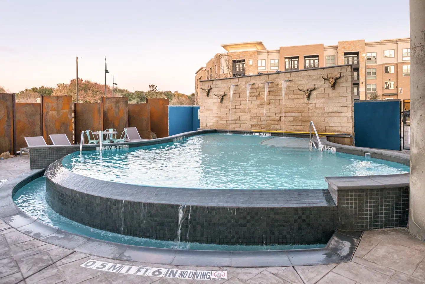 Hotel Indigo Frisco by IHG OUTDOOR_POOL