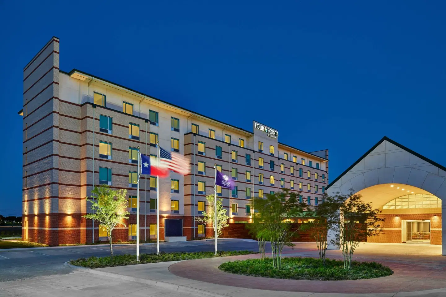 Four Points by Sheraton Dallas Fort Worth Airport North EXTERIOR