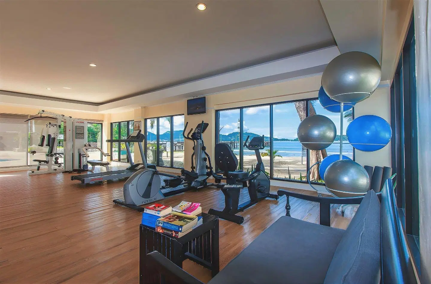 Thavorn Beach Village SPORTS_AND_LEISURE