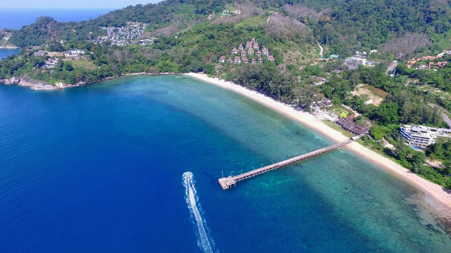 Thavorn Beach Village LANDSCAPE