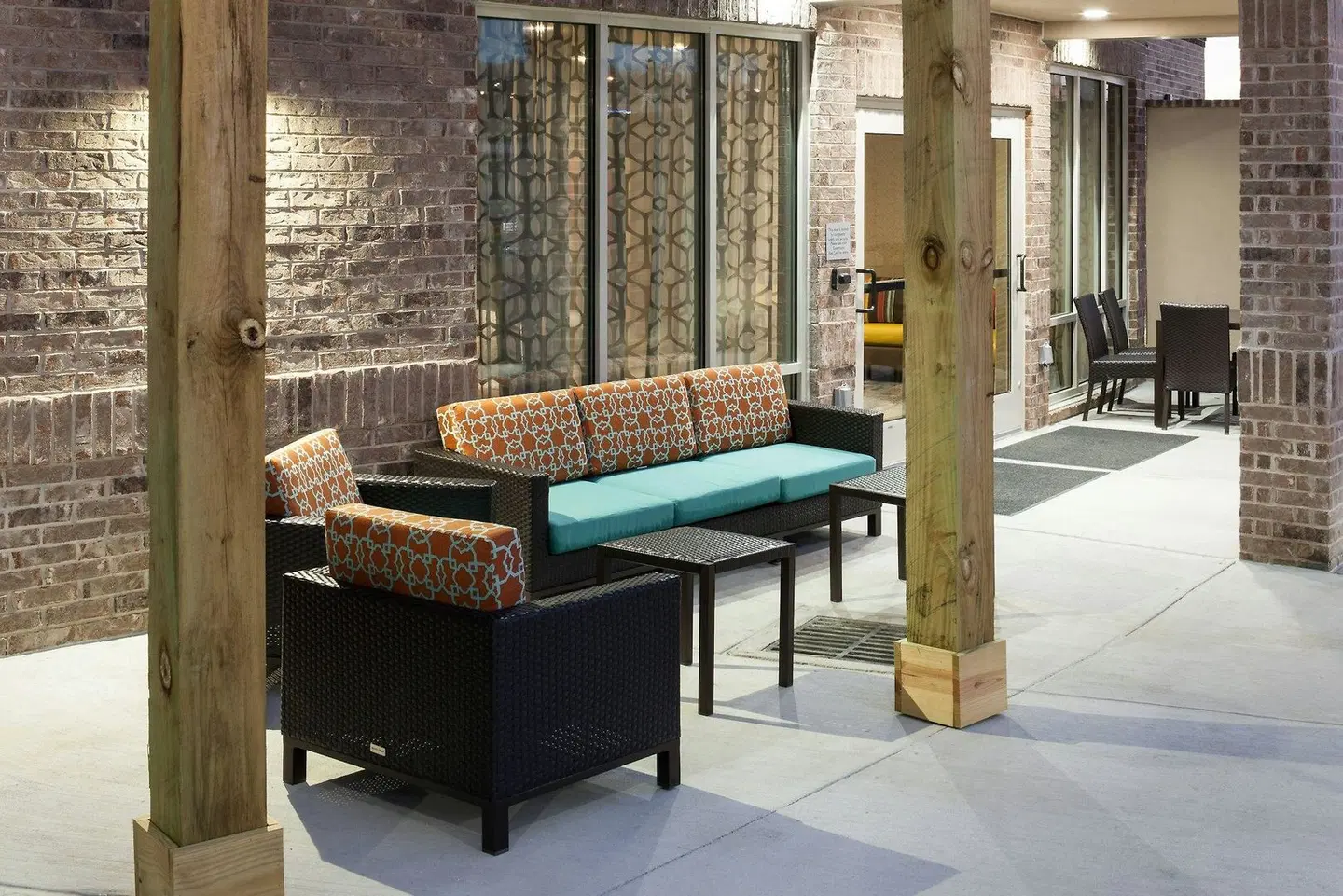 Courtyard by Marriott Fort Worth Historic Stockyards LOUNGE_LOBBY