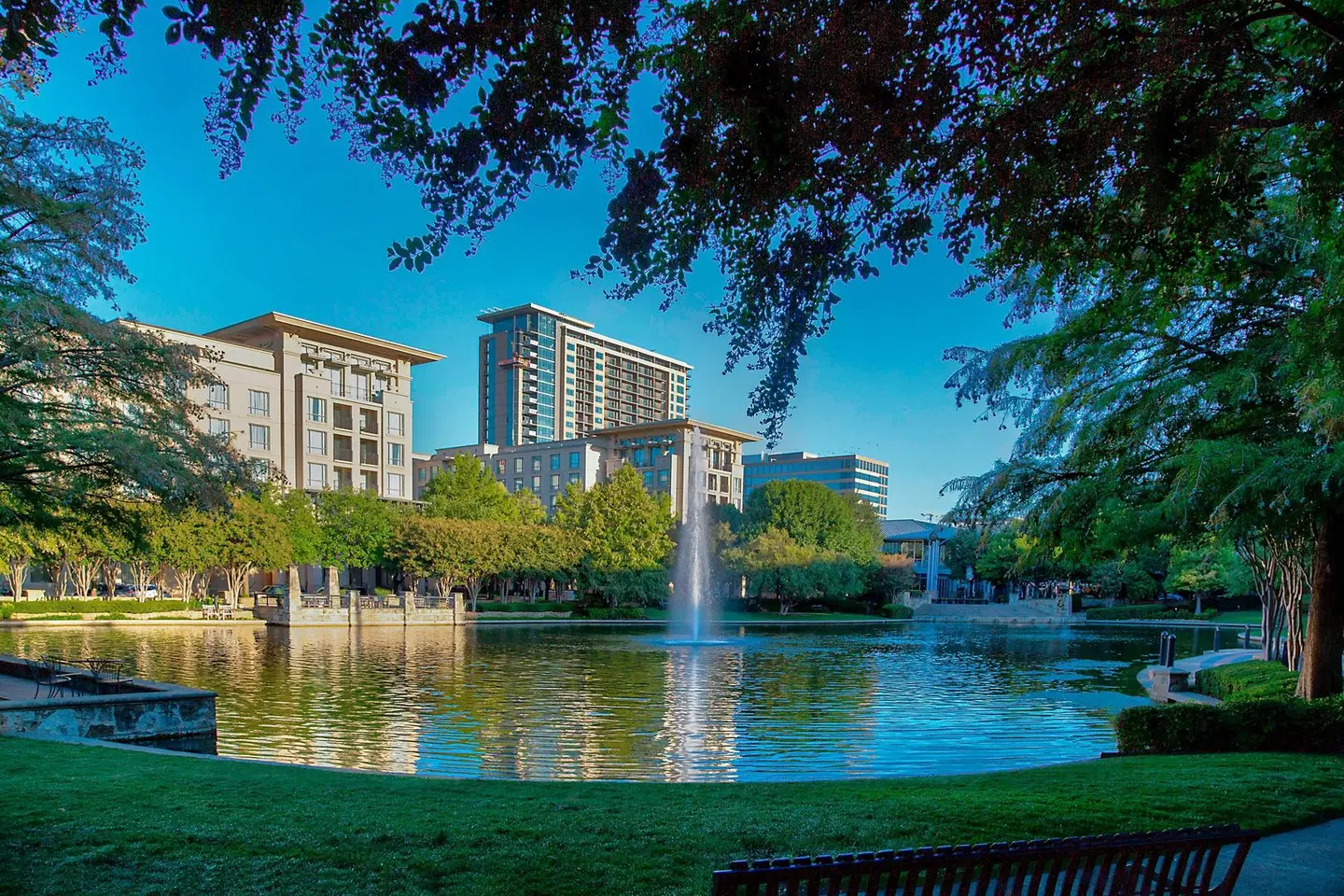 Dallas/Plano Marriott at Legacy Town Center EXTERIOR