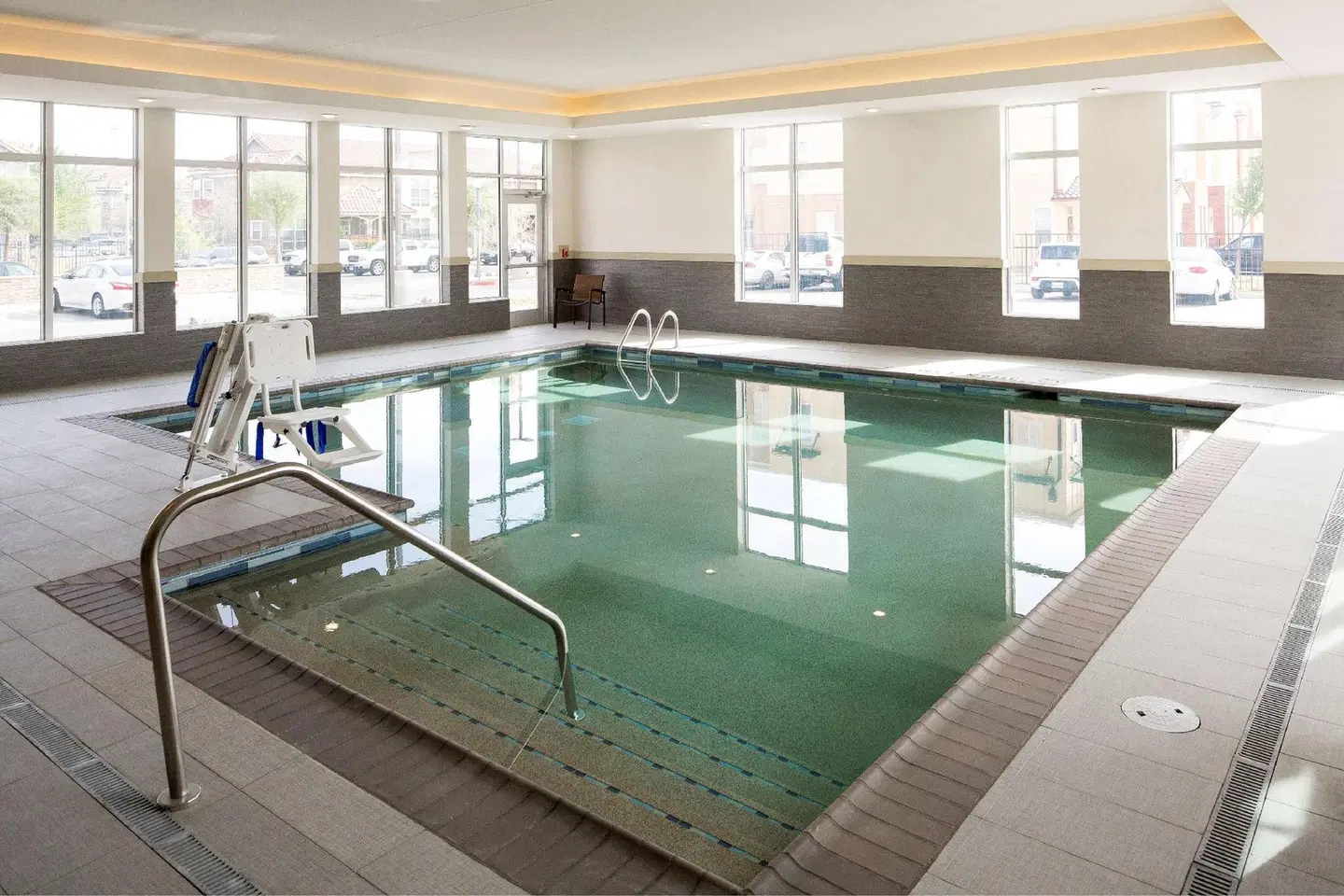 Hyatt Place Lubbock Hallenbad