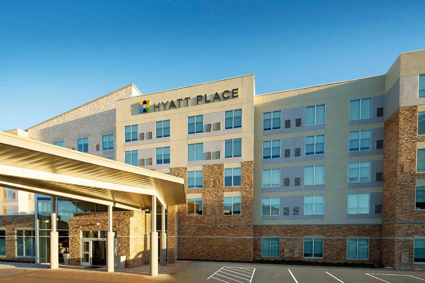 Hyatt Place Lubbock EXTERIOR