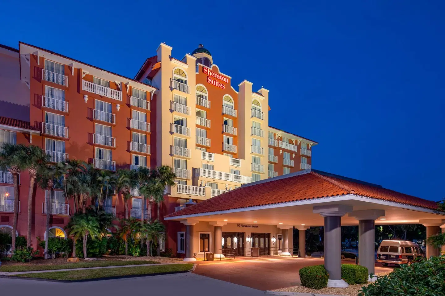 Sheraton Suites Fort Lauderdale at Cypress Creek EXTERIOR