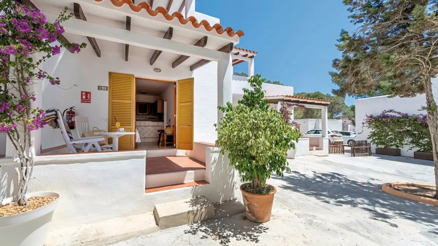 Es Pins Bungalows EXTERIOR