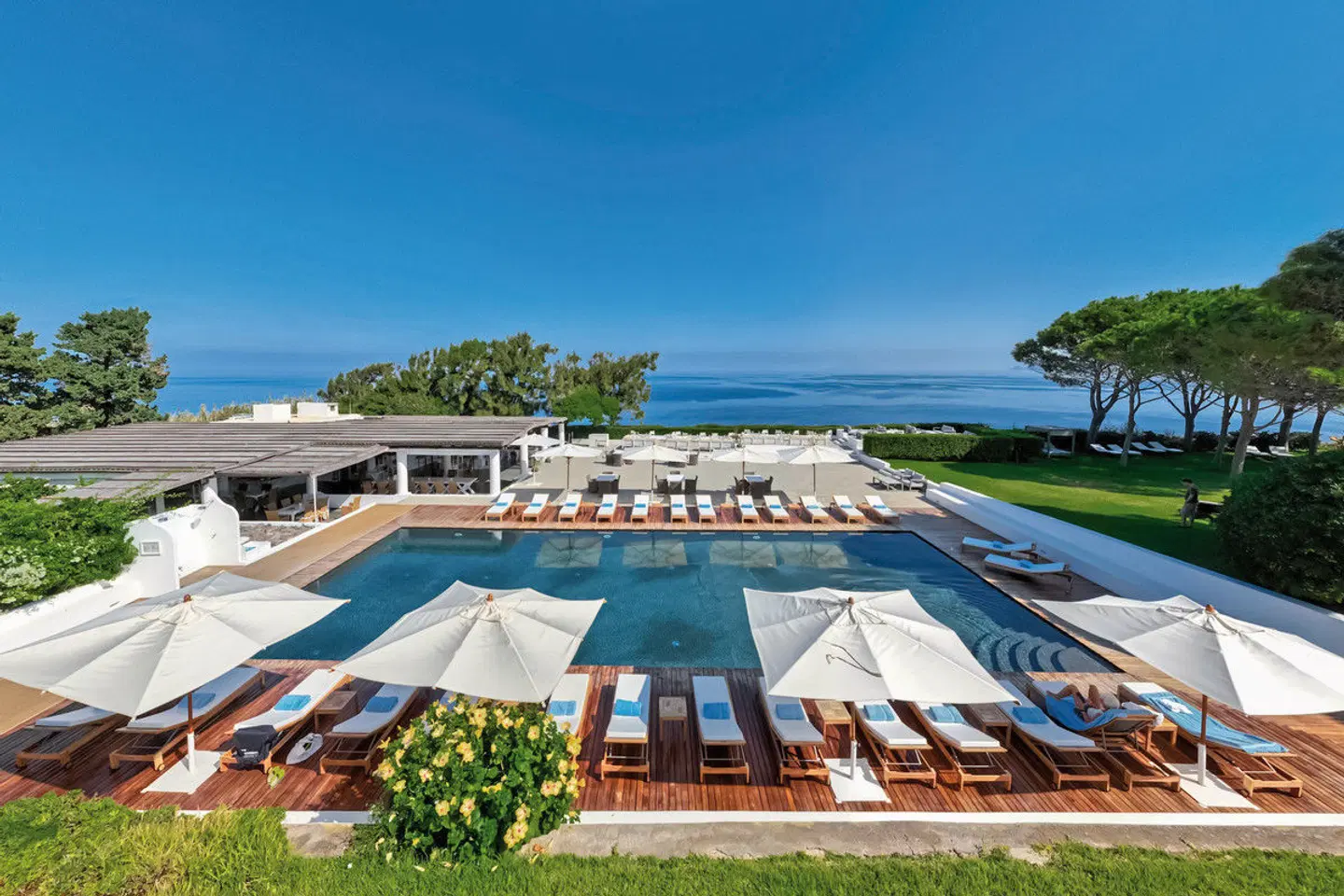 Capofaro Resort OUTDOOR_POOL