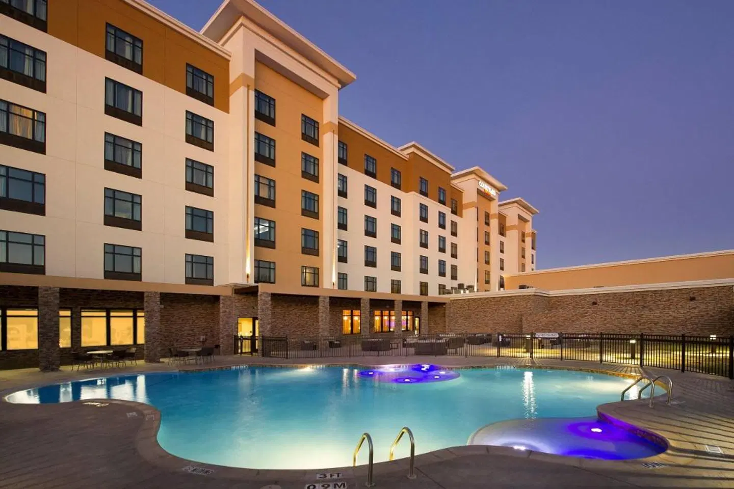 TownePlace Suites by Marriott Dallas DFW Airport N/Grapevine OUTDOOR_POOL