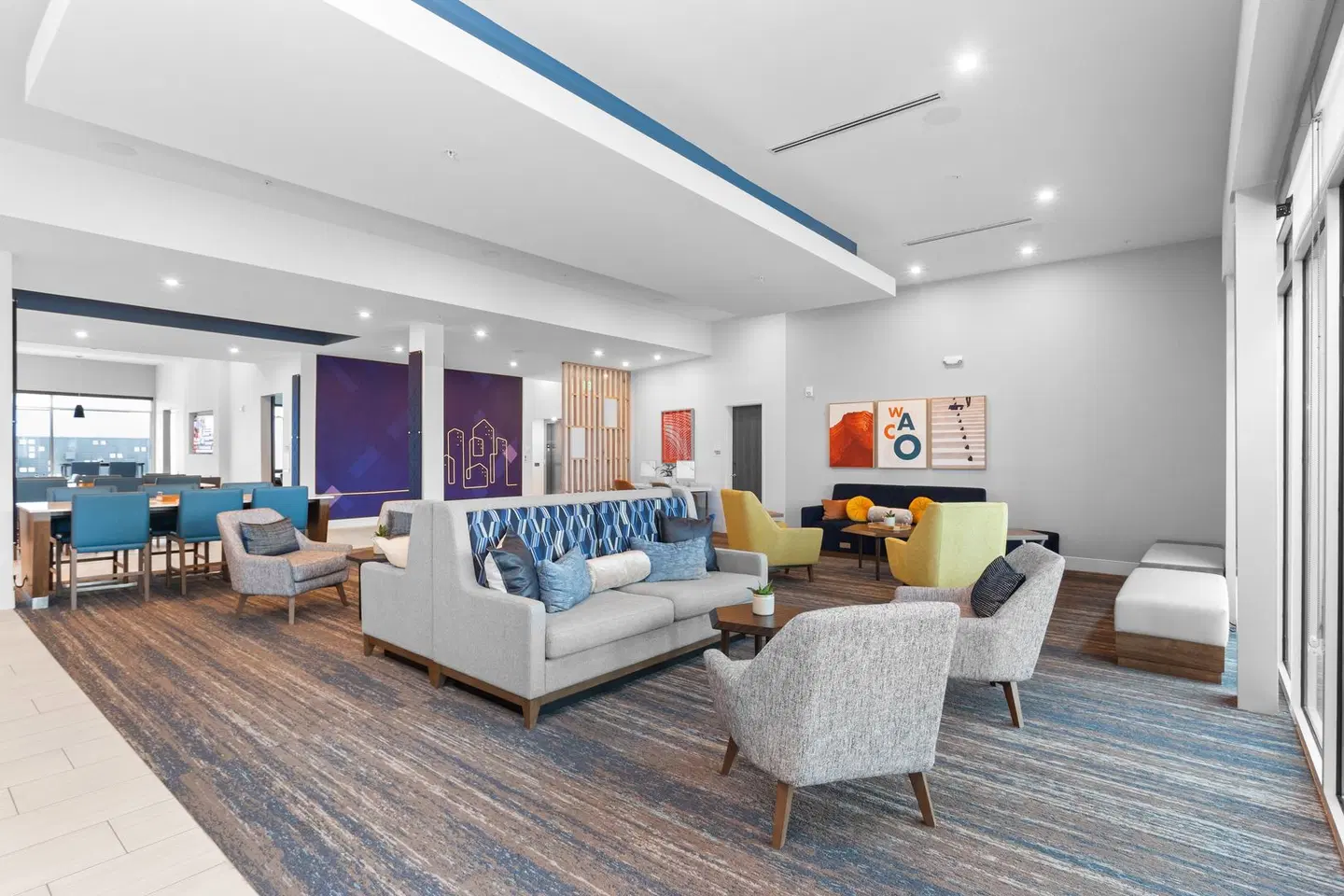 Holiday Inn Express & Suites Waco Downtown by IHG LOUNGE_LOBBY
