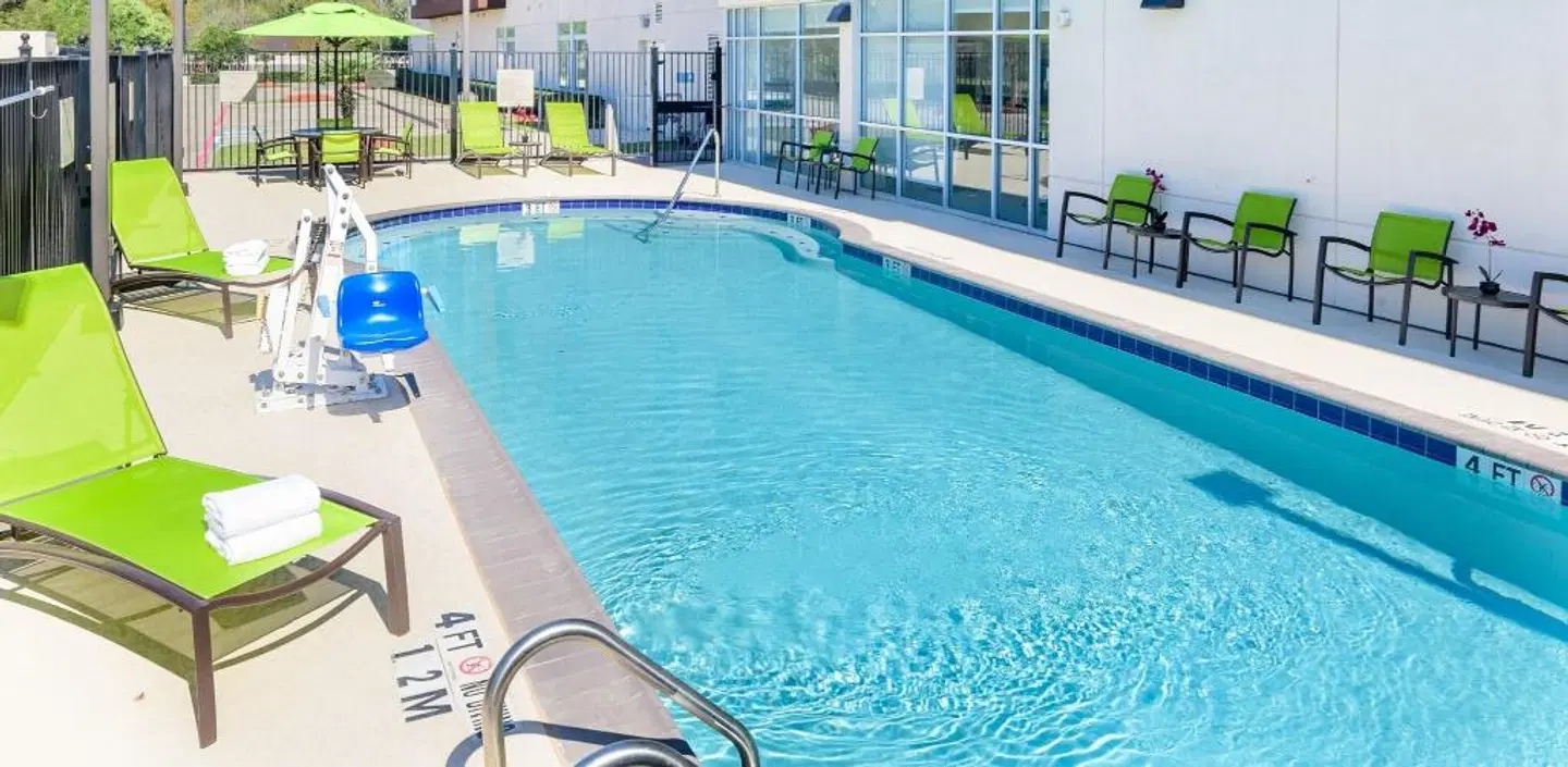 SpringHill Suites Houston Pearland OUTDOOR_POOL