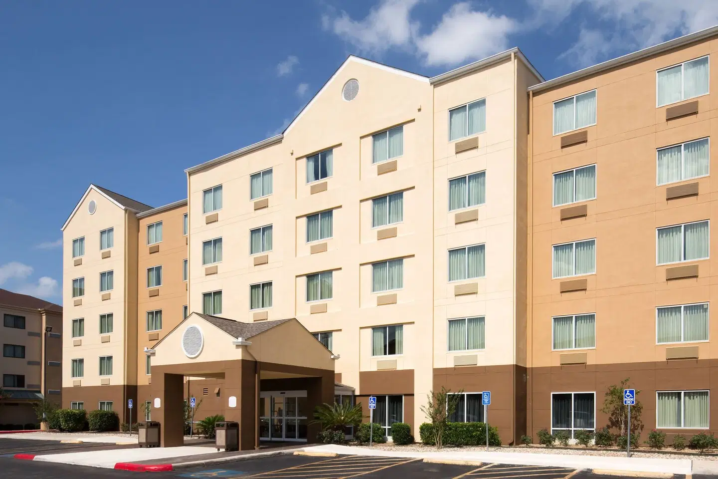 Fairfield Inn by Marriott San Antonio Airport EXTERIOR