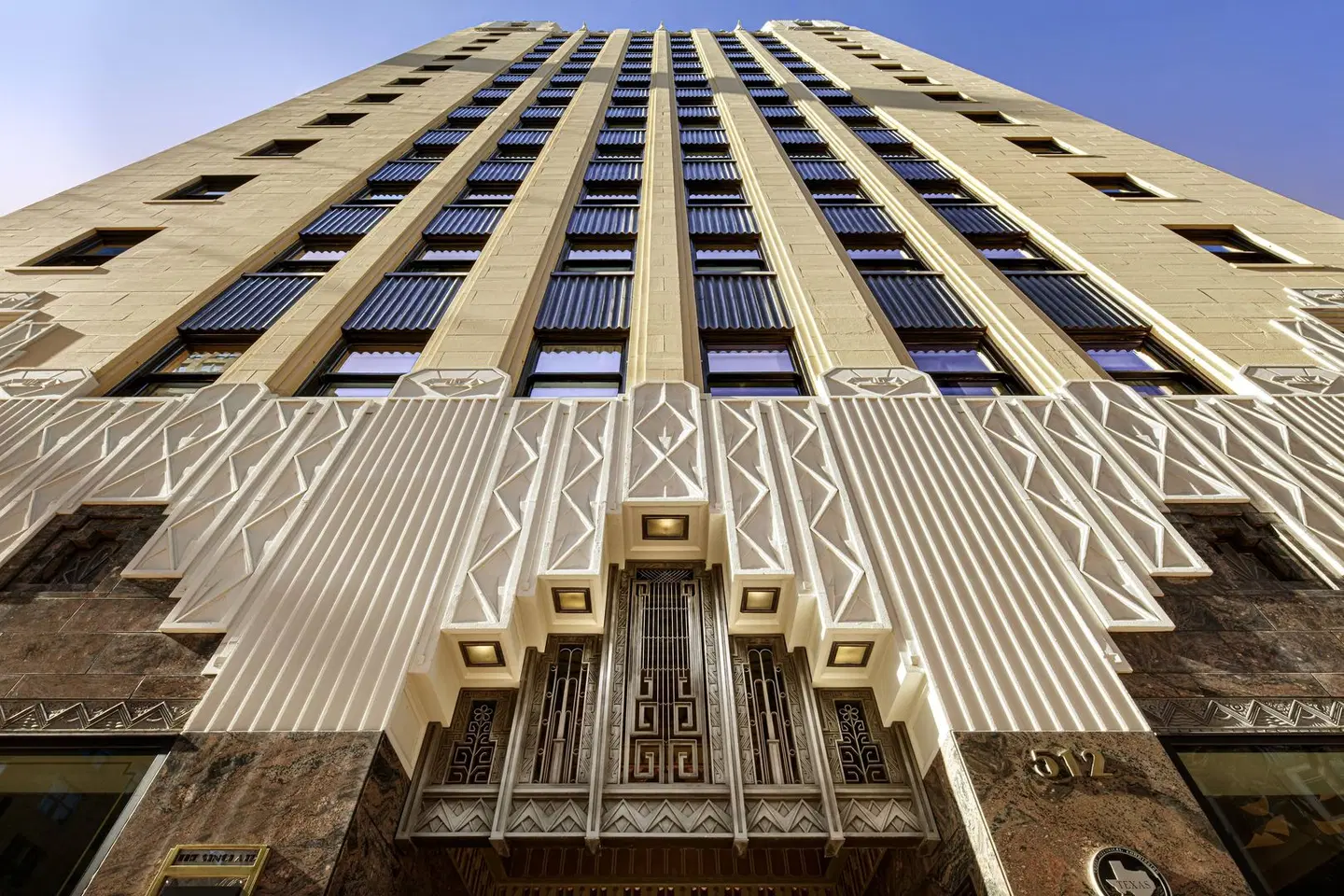 The Sinclair, Autograph Collection EXTERIOR