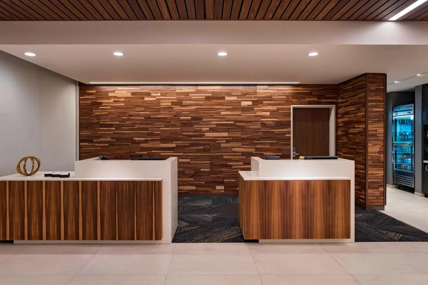 Courtyard by Marriott Houston Sugar Land/Lake Pointe LOUNGE_LOBBY