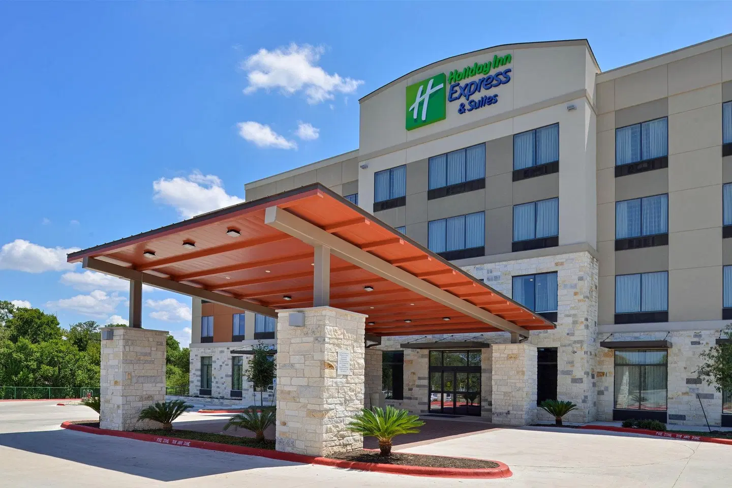 Holiday Inn Express & Suites Austin South by IHG EXTERIOR