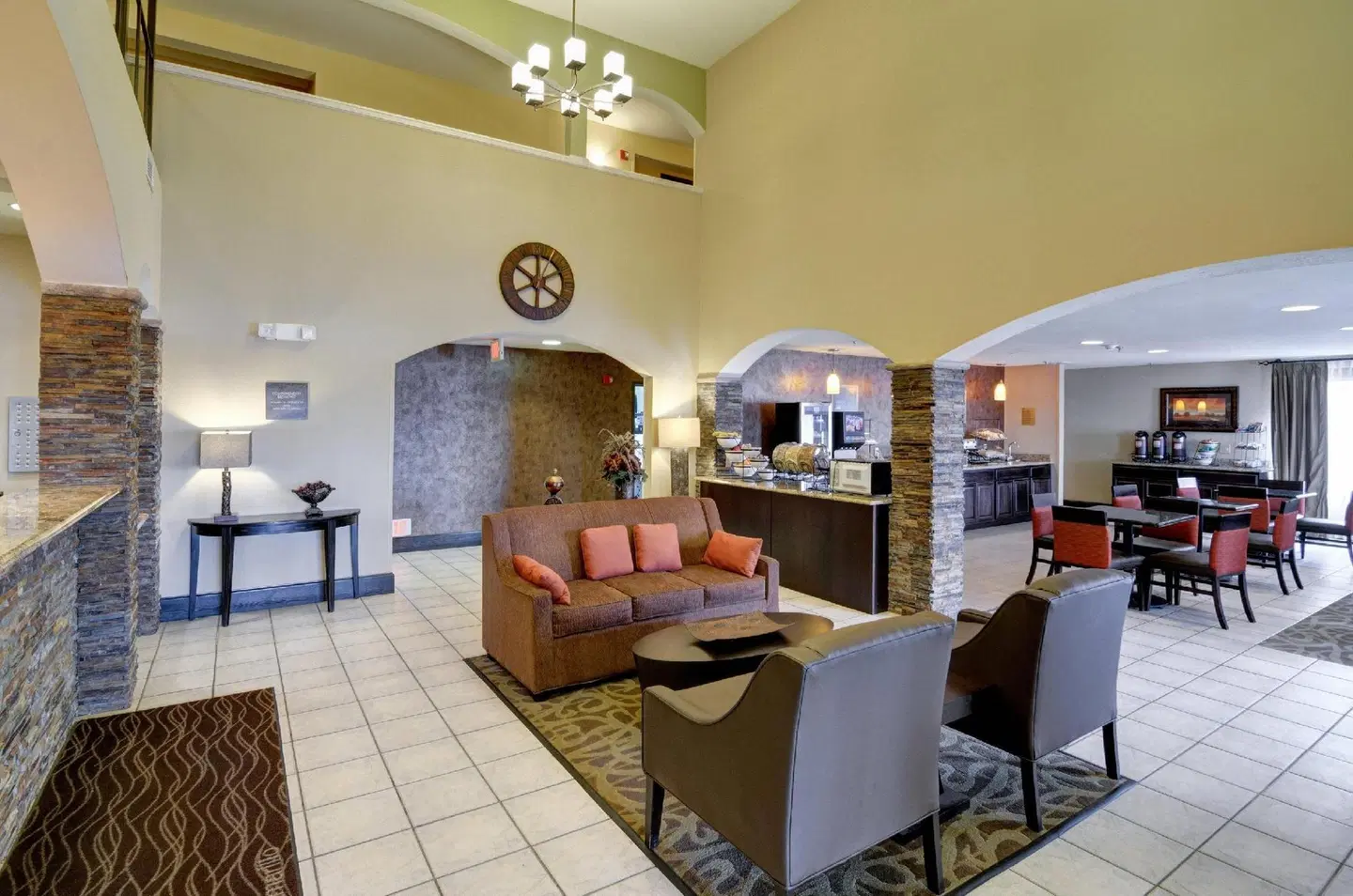 Comfort Inn & Suites LOUNGE_LOBBY