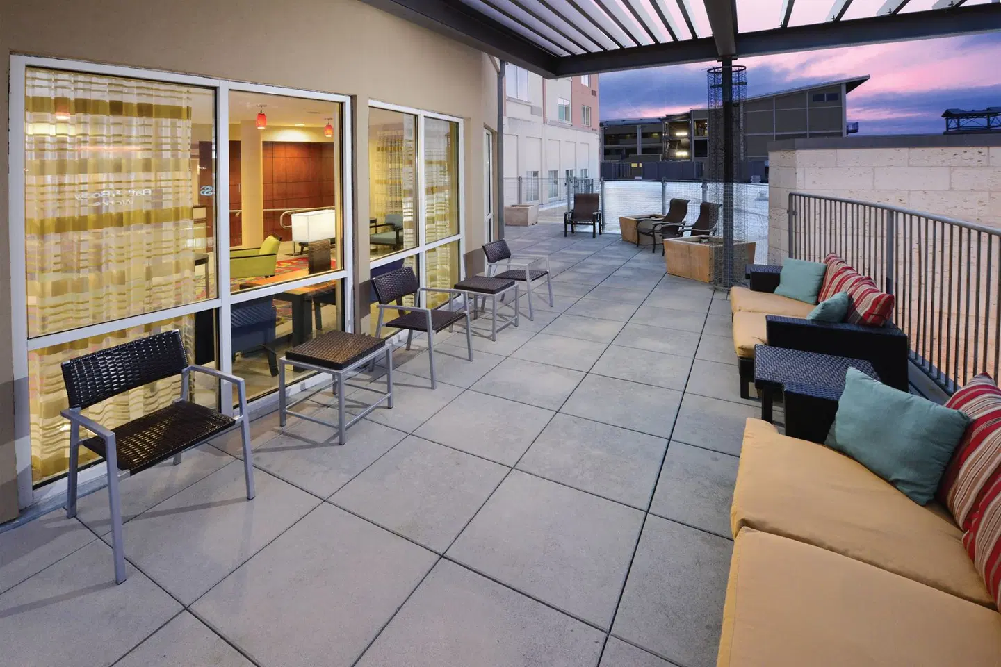 Courtyard by Marriott Houston Pearland LOUNGE_LOBBY