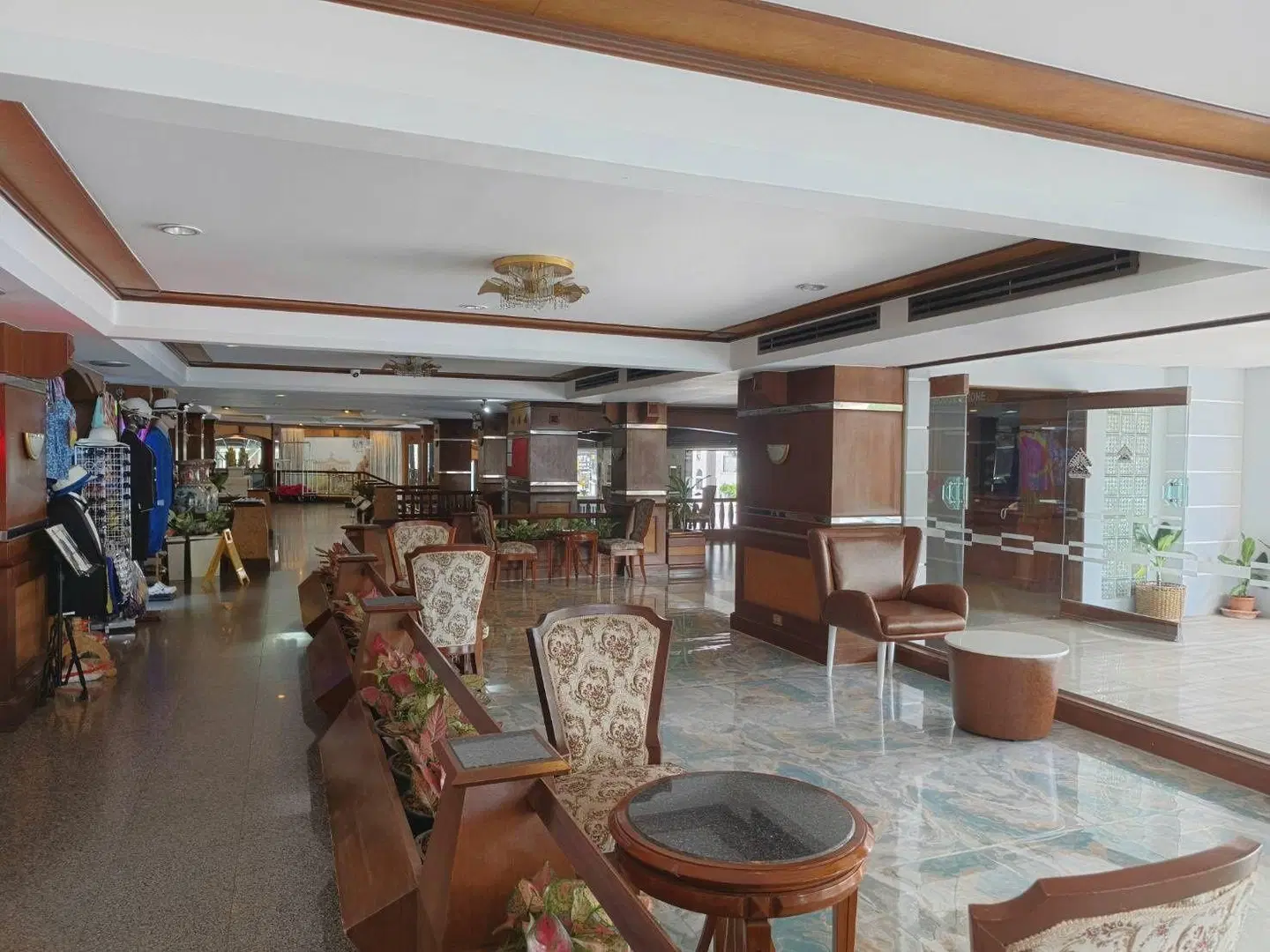 Caesar Palace LOUNGE_LOBBY