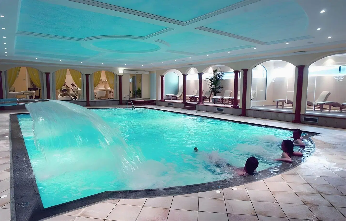 Grand Hotel Liberty Hallenbad