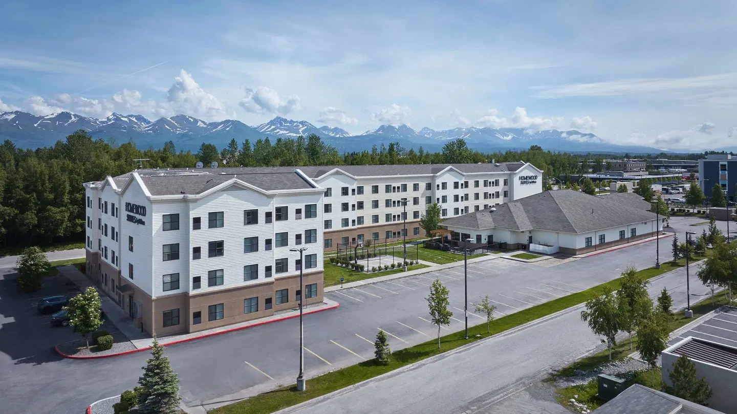 Homewood Suites by Hilton Anchorage EXTERIOR