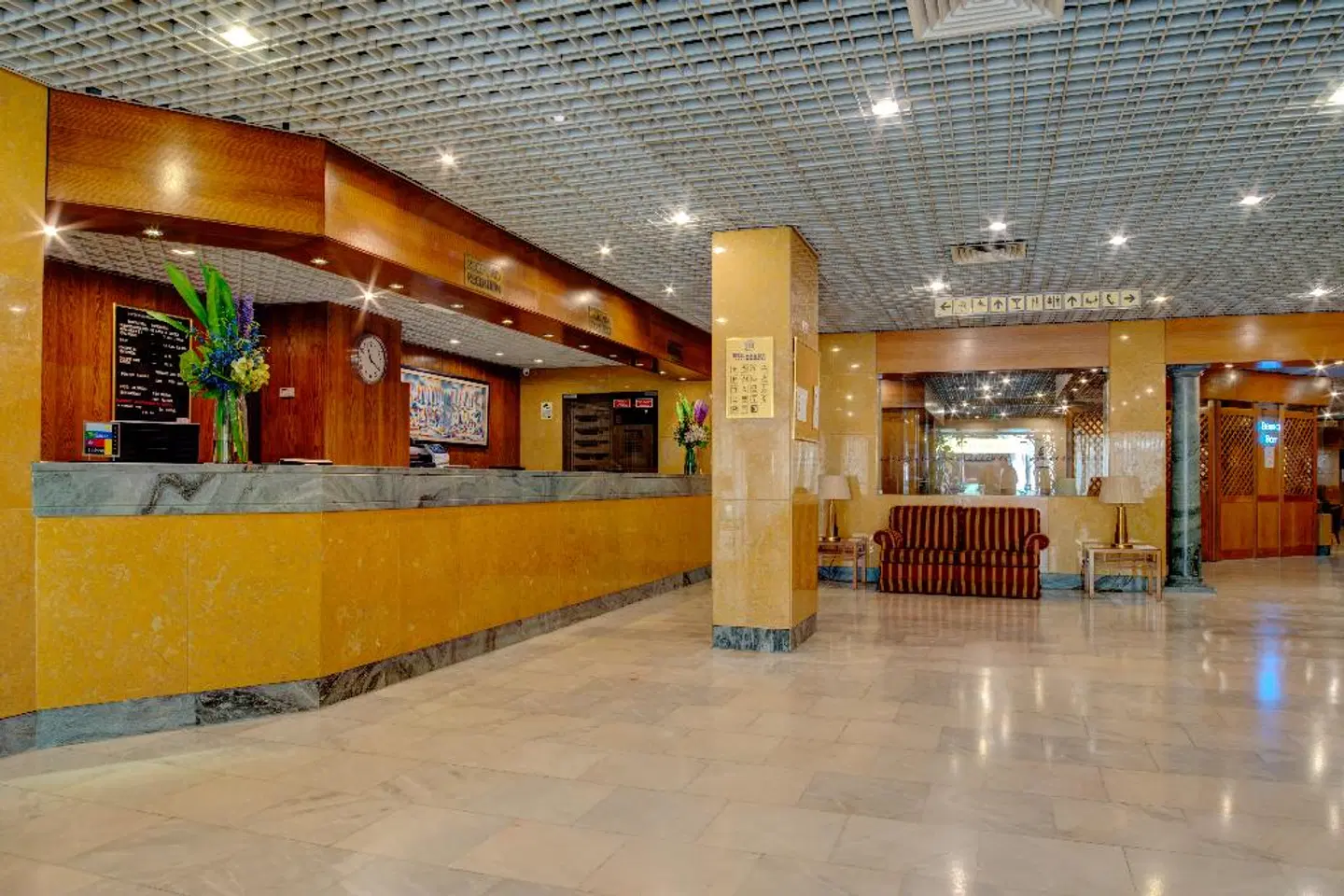 VIP Inn Berna Hotel LOUNGE_LOBBY