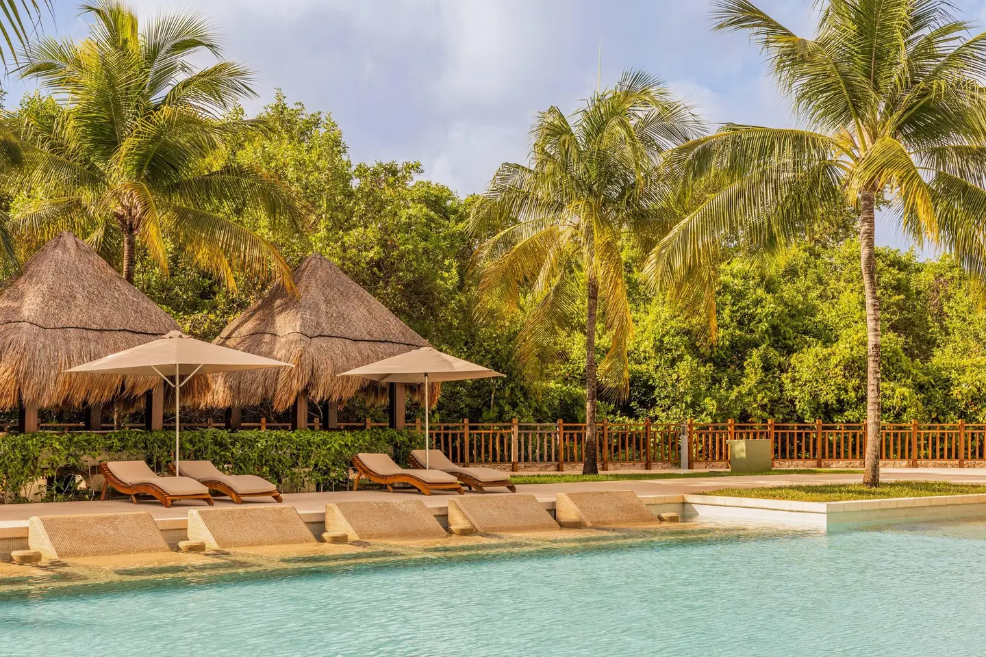 Paradisus La Perla OUTDOOR_POOL