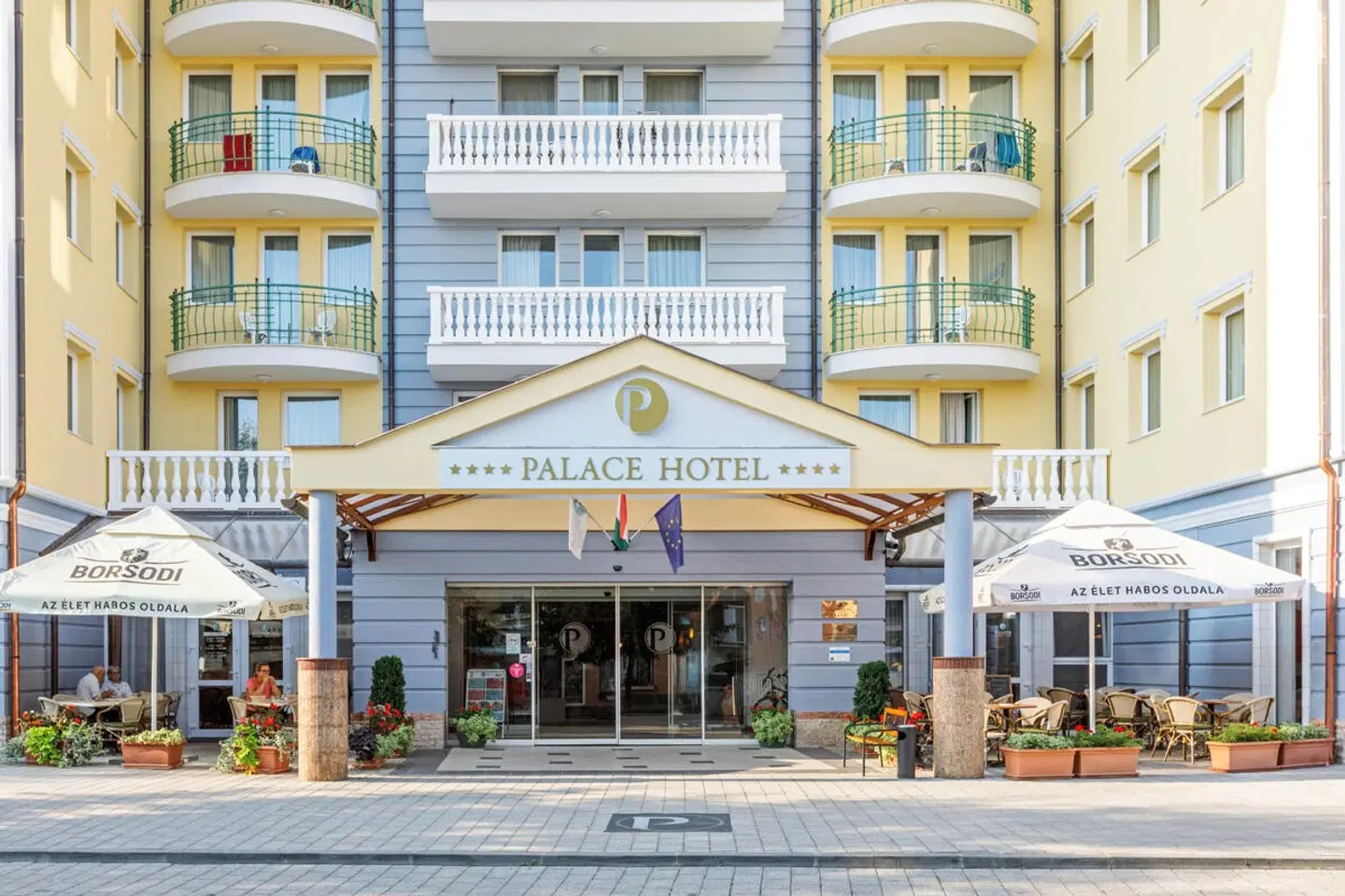 Hotel Palace Héviz EXTERIOR