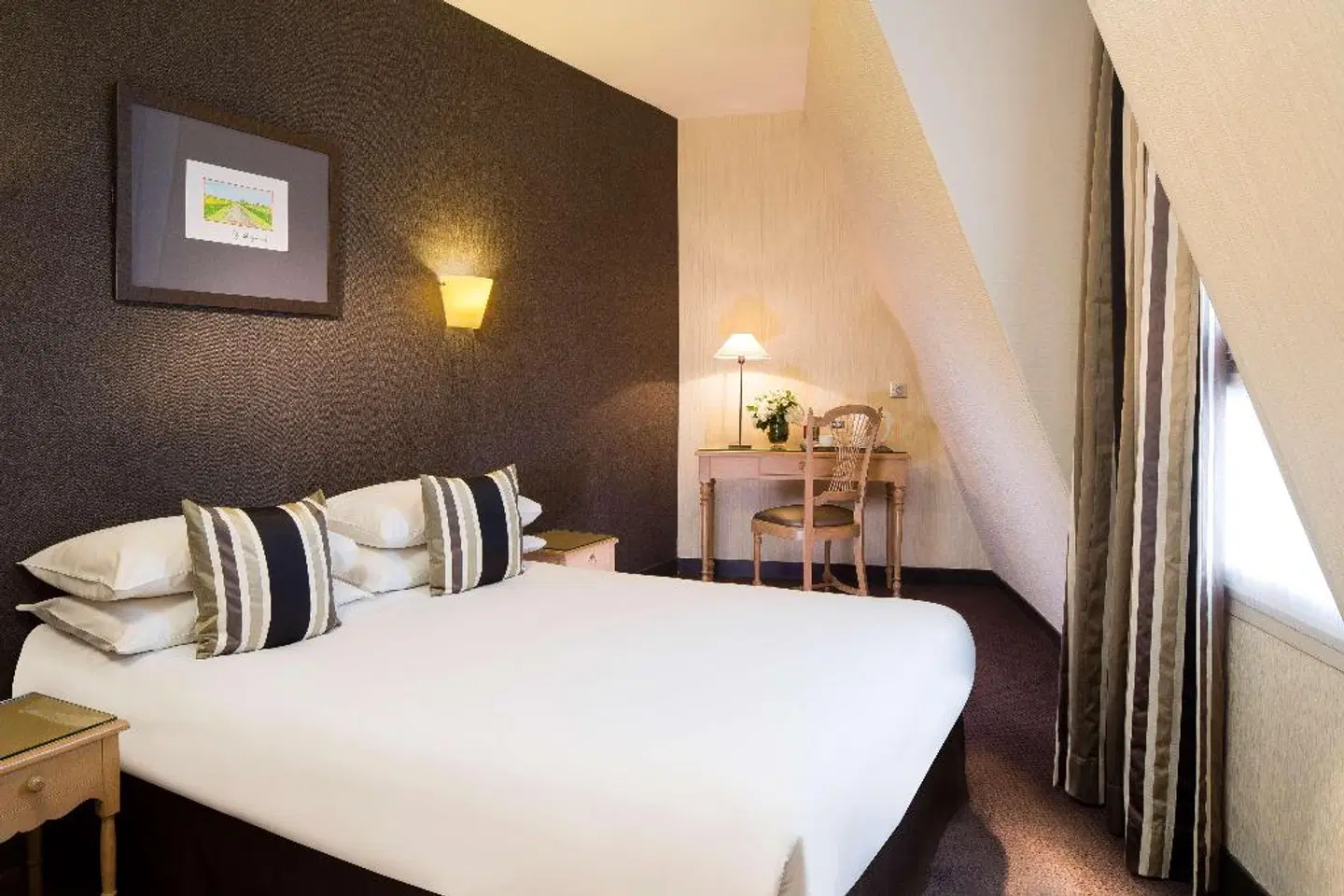 Hôtel Albert 1er Paris Lafayette ROOM_EXAMPLE