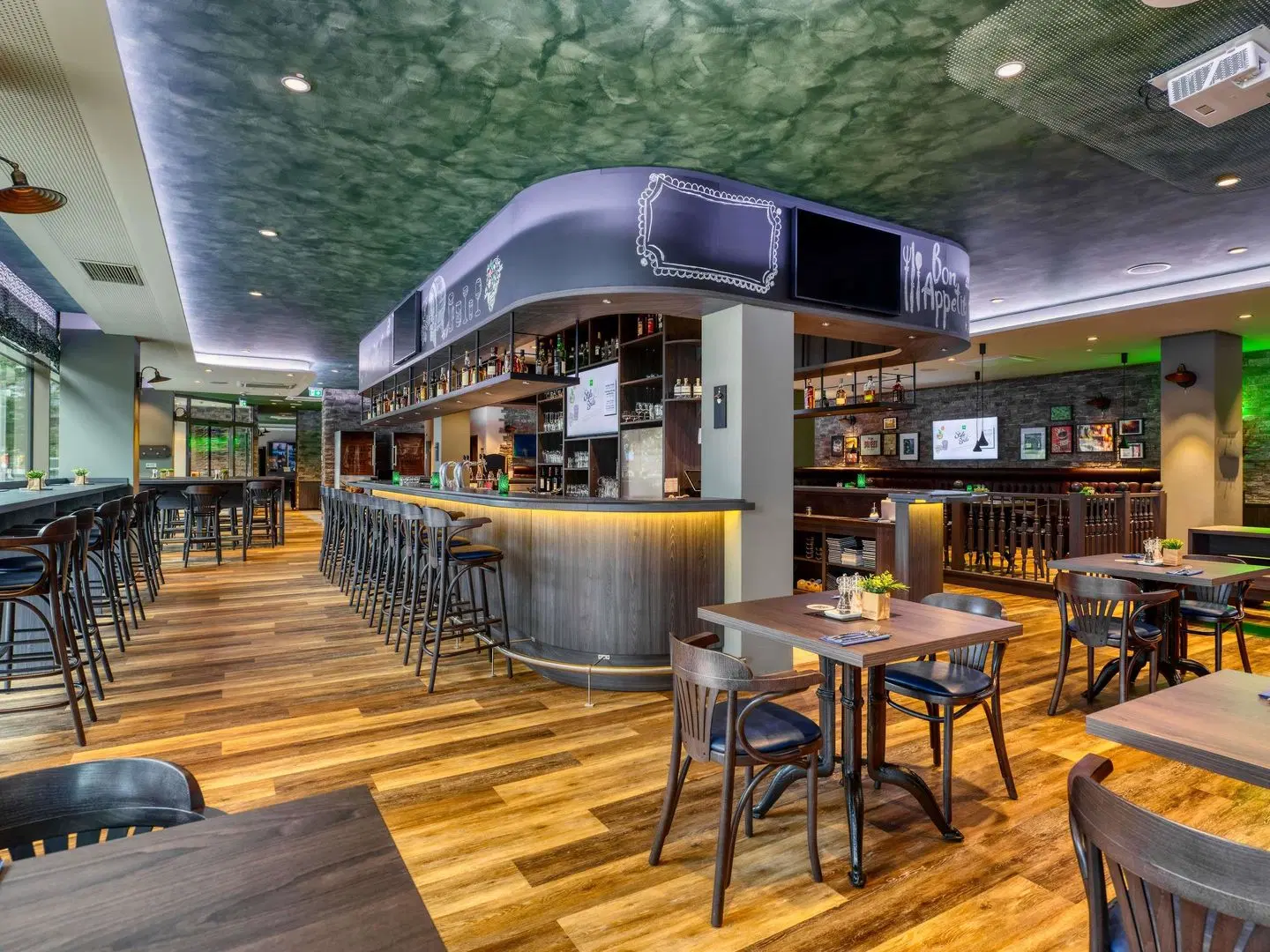 ibis Styles Hamburg-Barmbek Bar