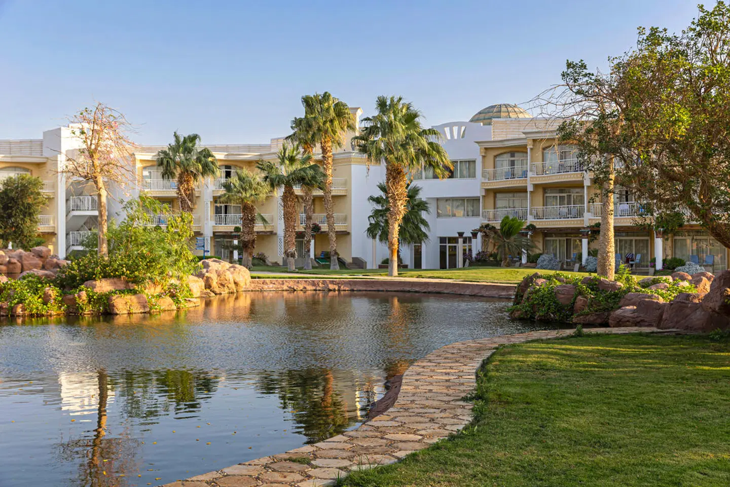 Palm Royale Resort Soma Bay EXTERIOR