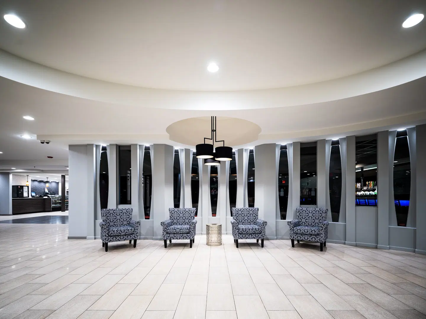 Holiday Inn Newark International Airport by IHG LOUNGE_LOBBY