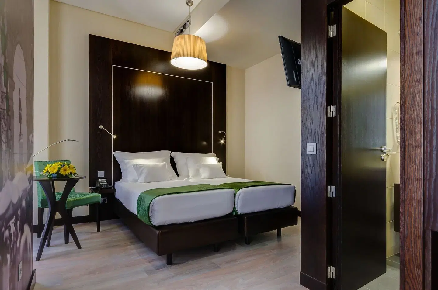 behotelisboa ROOM_EXAMPLE