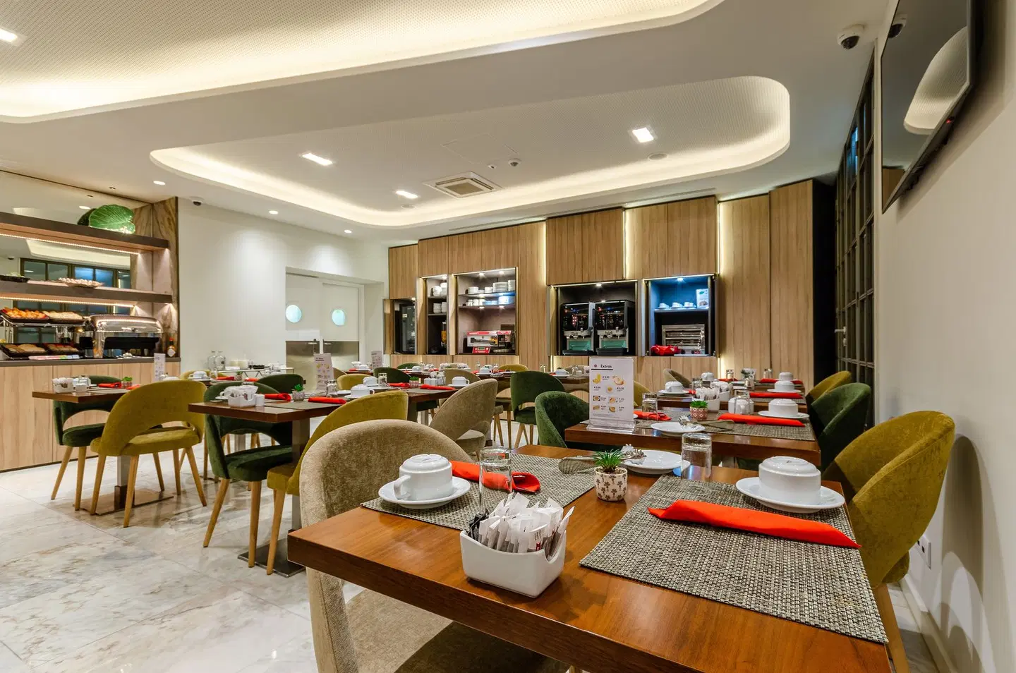 The 7 Hotel Restaurant
