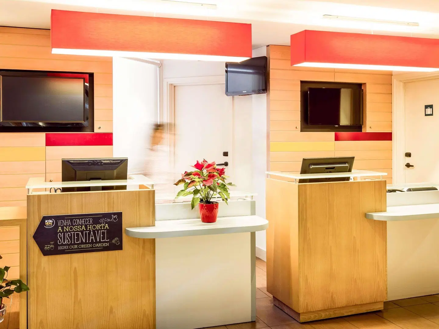 ibis Porto Centro LOUNGE_LOBBY