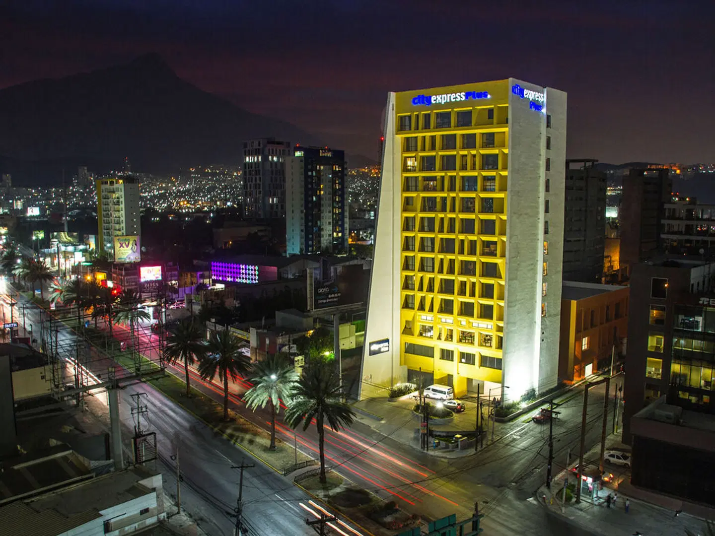 City Express Plus Monterrey San Jeronimo EXTERIOR