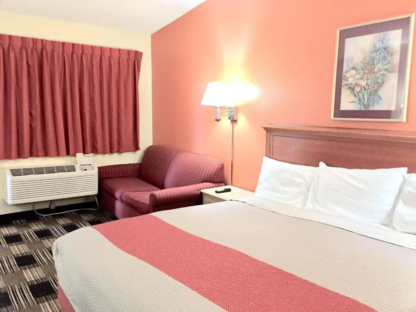 Red Carpet Inn North Chicago ROOM_EXAMPLE