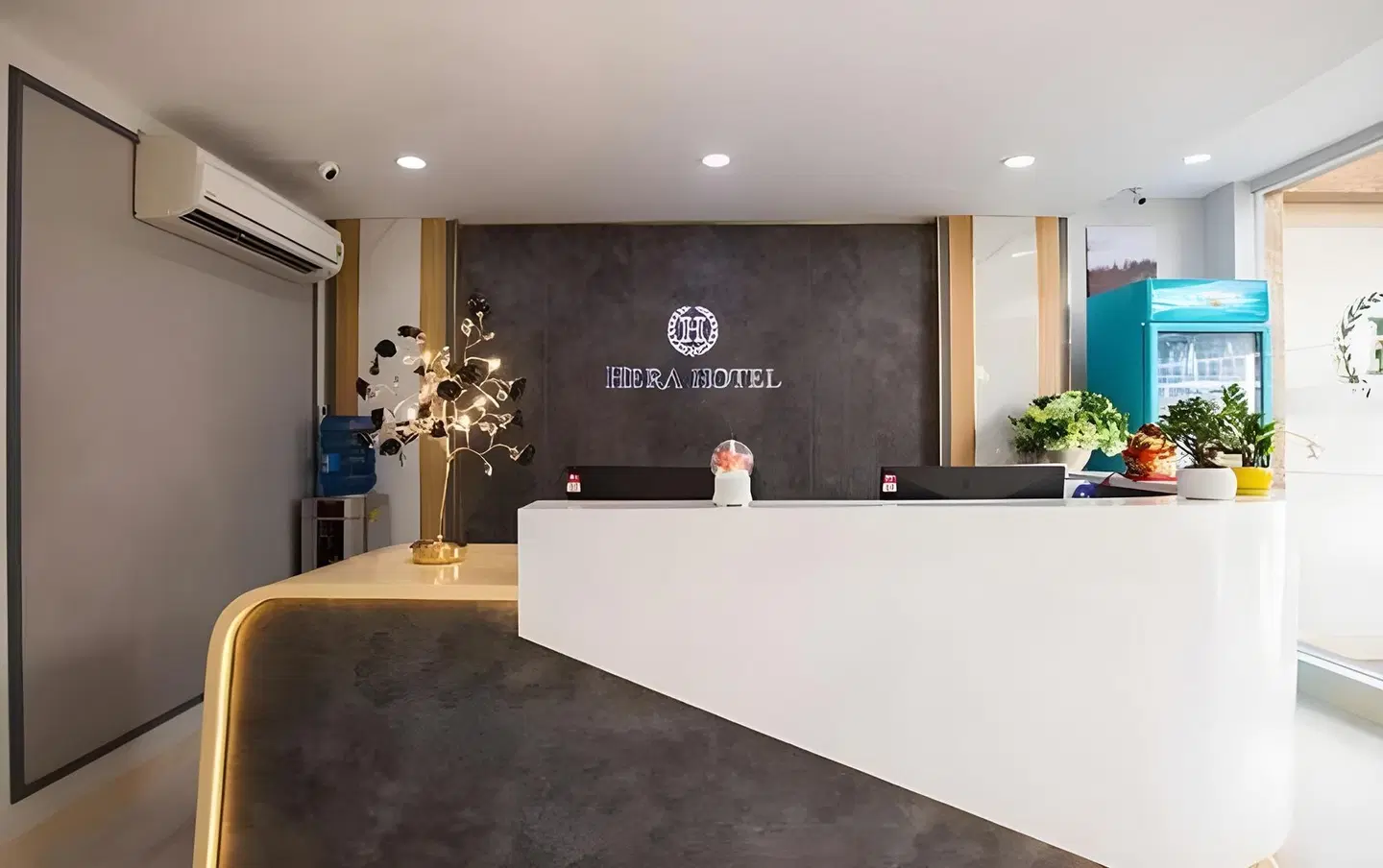 HERA HOTEL LOUNGE_LOBBY