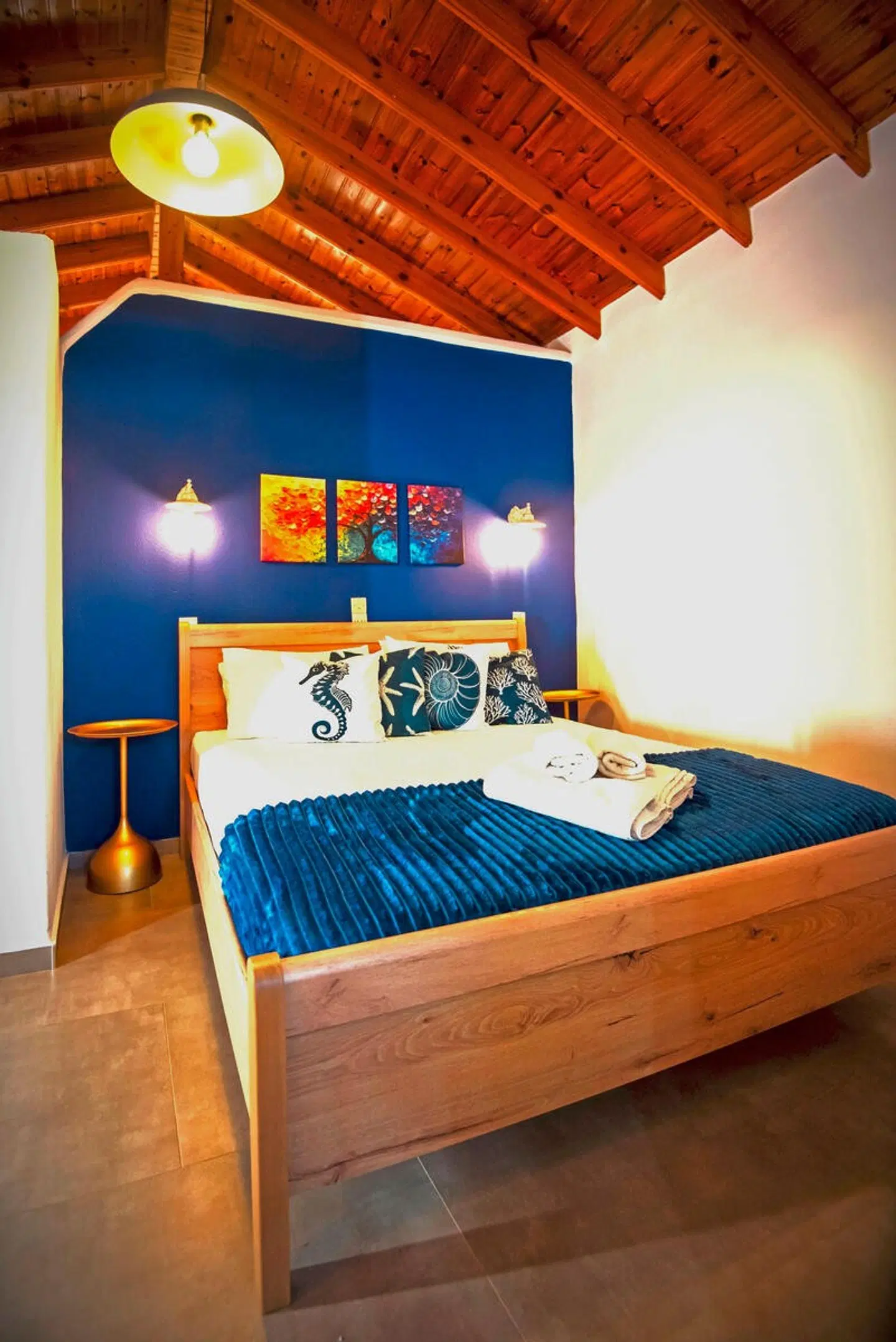 Edem ROOM_EXAMPLE